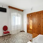 Pensjonat Trieste - Lorenzago Lorenzago Di Cadore