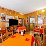 Trieste - Lorenzago Casa de hóspedes 3*