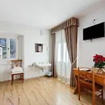 בית הארחה Trieste - Lorenzago 3*
