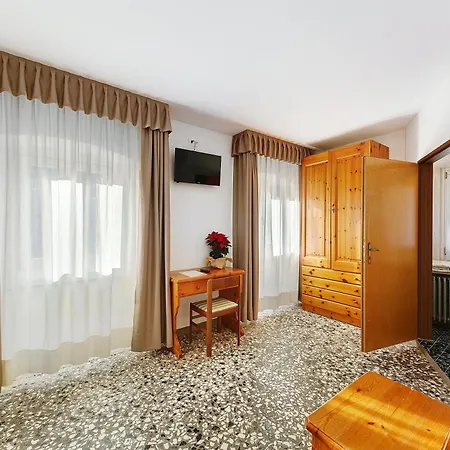Pensionat Trieste - Lorenzago Lorenzago Di Cadore