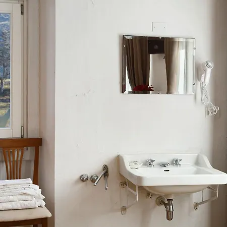 Trieste - Lorenzago Guest house 3*