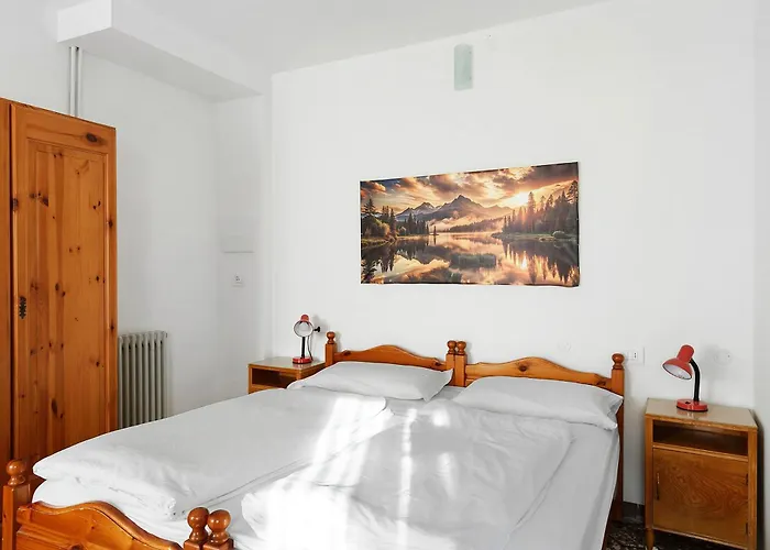 Πανσιόν Trieste - Lorenzago 3*