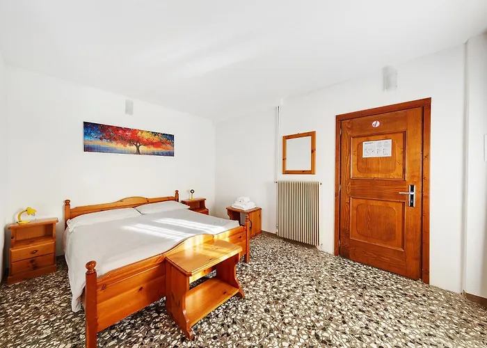 Trieste - Lorenzago Casa de hóspedes